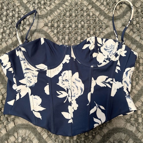 White Fox Boutique Tops - White Fox “In The Morning” Bustier S
